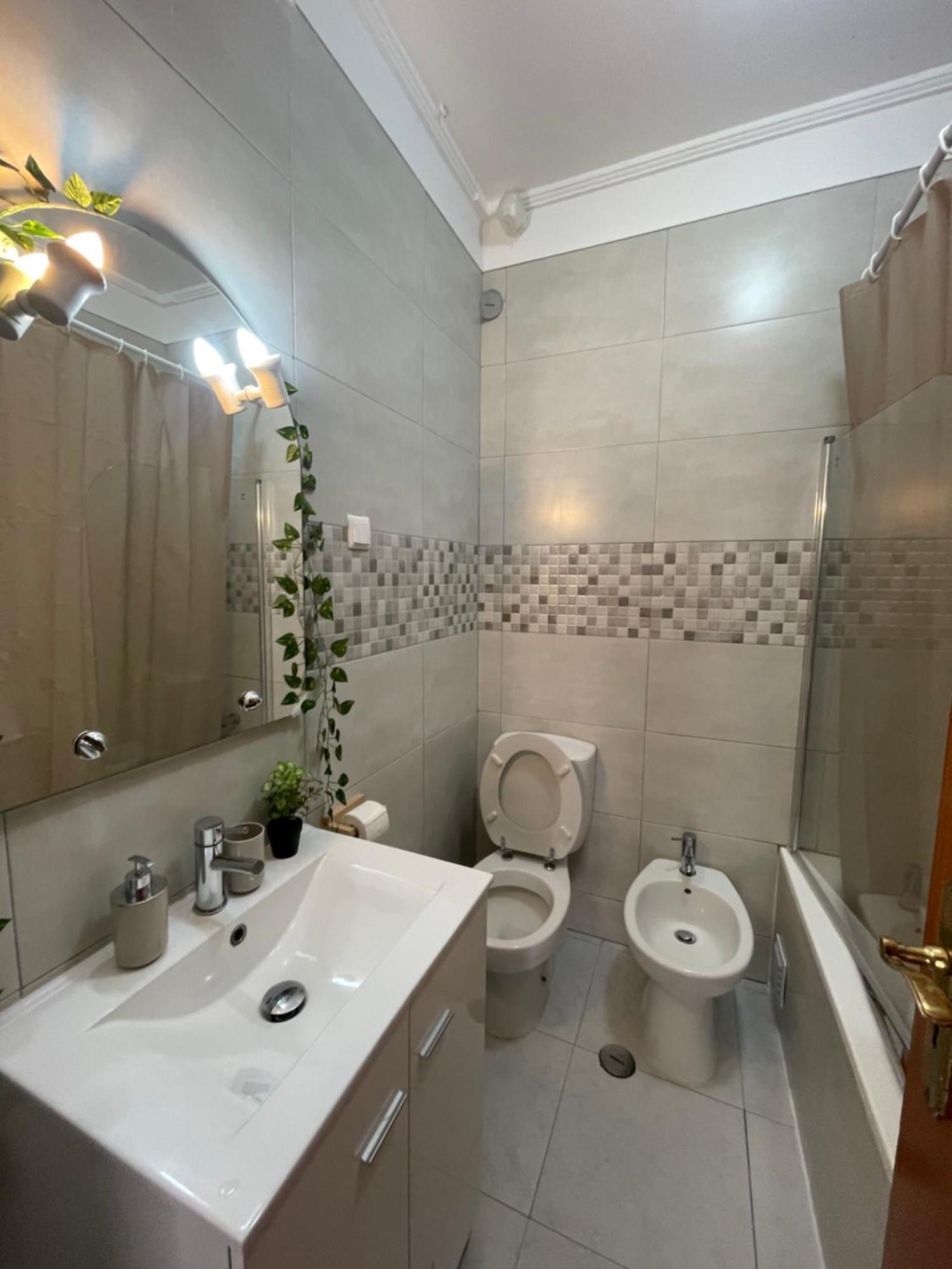 Ferienwohnung Apartamento Vista Praia E Mar- Costa Da Caparica Exterior foto